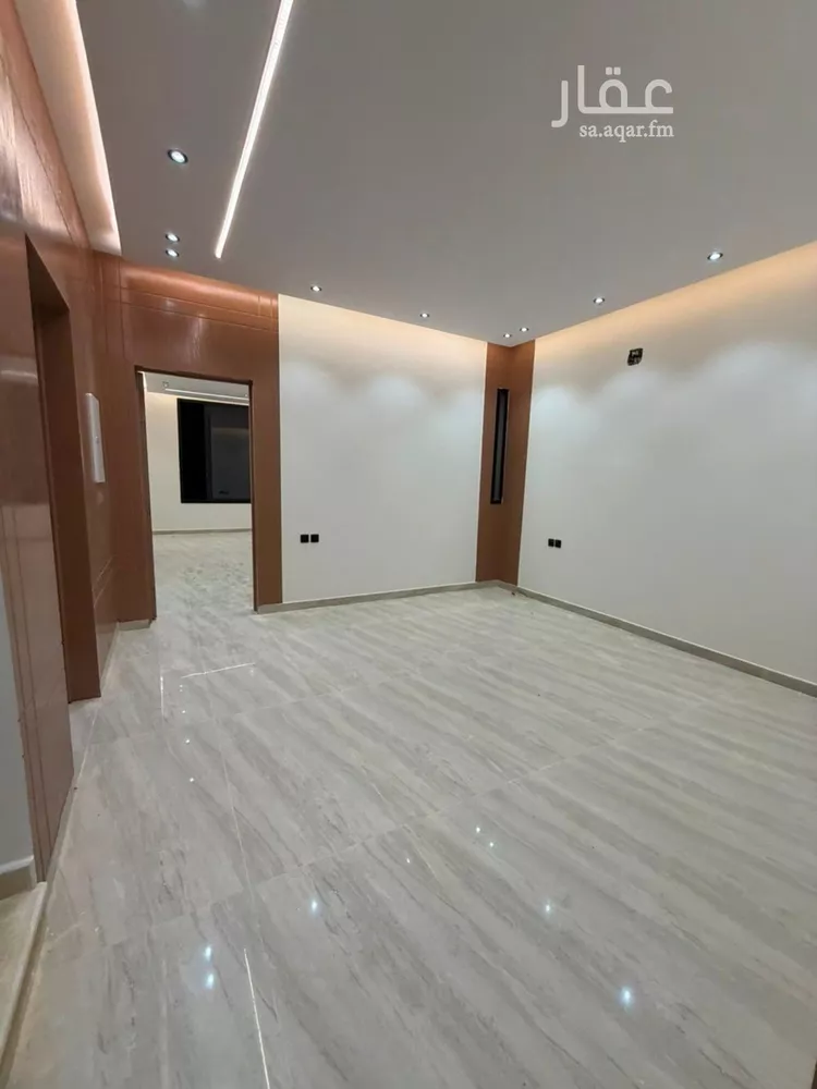 فيلا للبيع في شارع مدائن صالح, حي العريجاء الغربي, مدينة الرياض, منطقة الرياض صورة 4