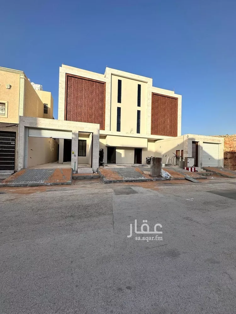 Floor for Sale in Riyadh Al Hazm