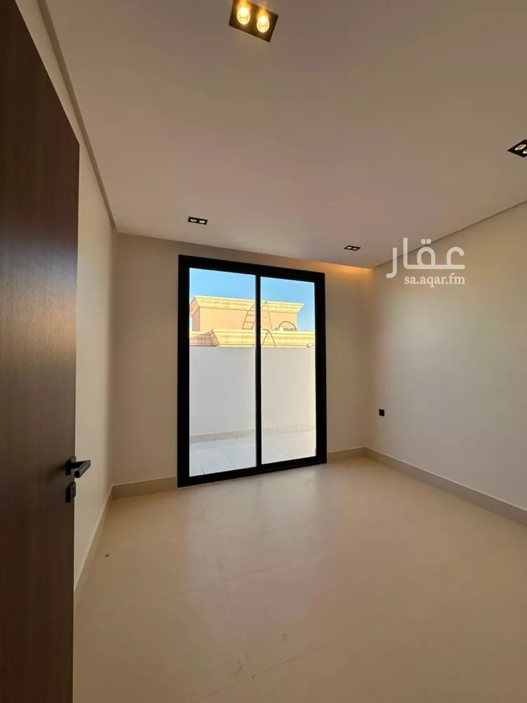 فيلا للبيع في شارع صفوان, حي الزهرة, مدينة الرياض, منطقة الرياض صورة 5