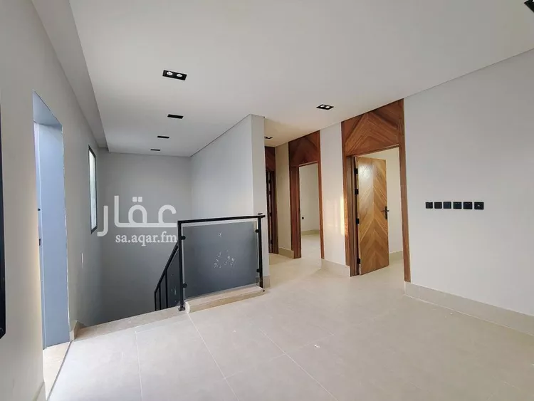 فيلا للبيع في شارع حامد القاري, حي عكاظ, مدينة الرياض, منطقة الرياض صورة 3