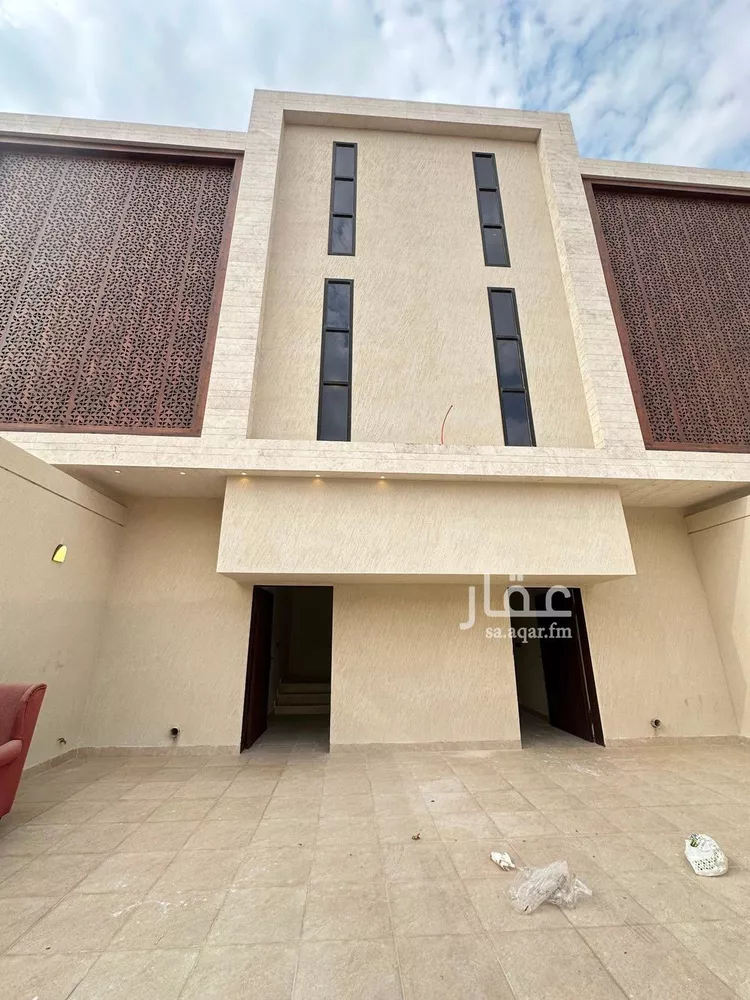 Floor for Sale in Riyadh Al Hazm صورة 2