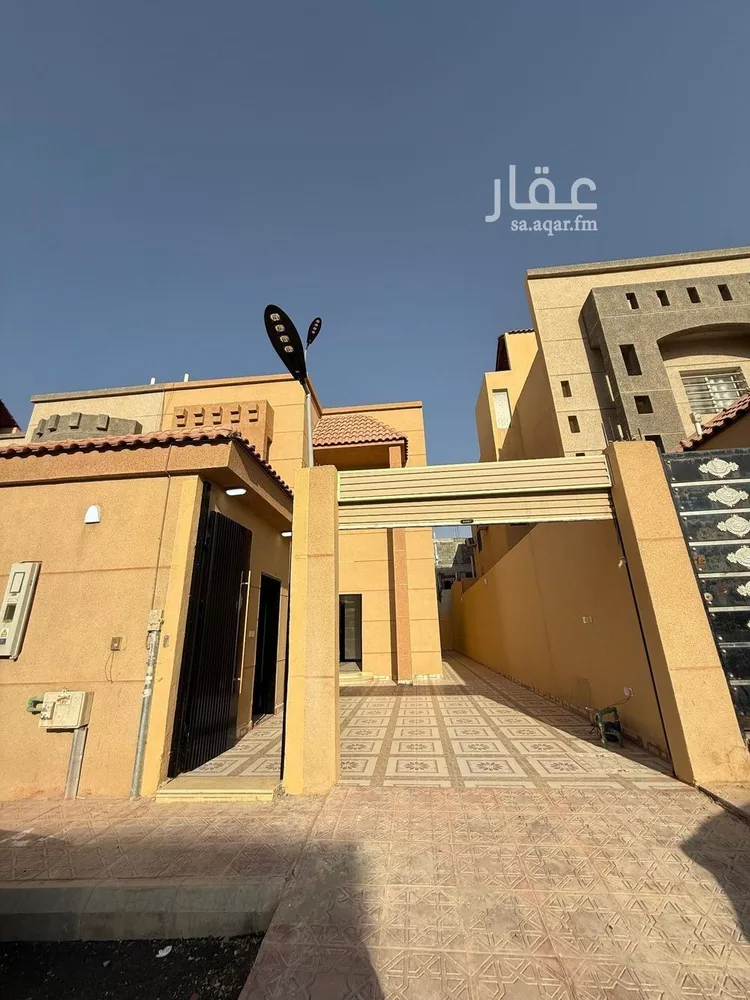فيلا للبيع في شارع أحمد الفيض آبادي, حي طويق, مدينة الرياض, منطقة الرياض صورة 3