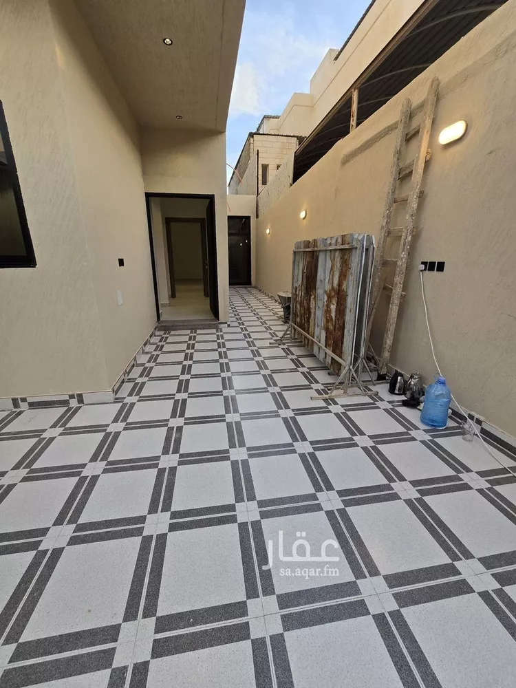 دور للبيع في شارع الحجرية, حي السويدي, مدينة الرياض, منطقة الرياض