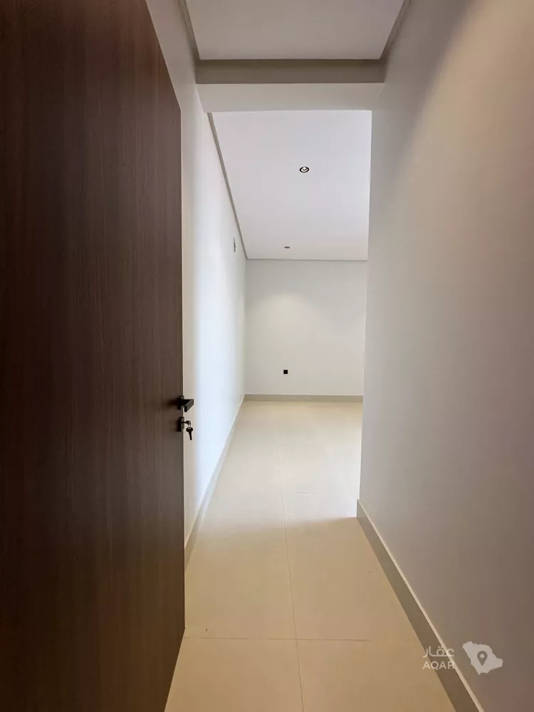 Villa for Sale in Riyadh Shubra 8