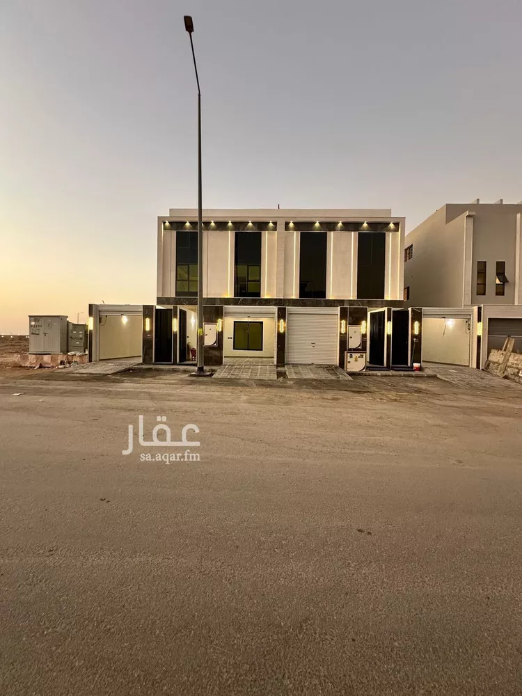 فيلا للبيع في شارع الزمخشري, حي عكاظ, مدينة الرياض, منطقة الرياض صورة 2