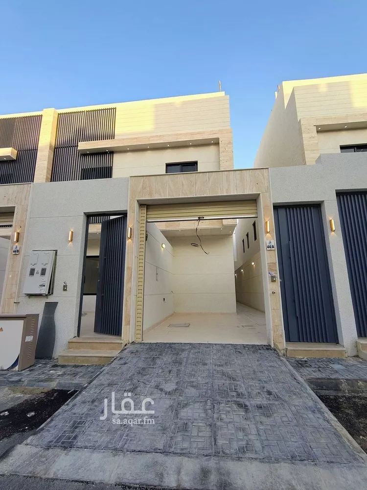 فيلا للبيع في شارع حسين الأبريقي, حي عكاظ, مدينة الرياض, منطقة الرياض صورة 5