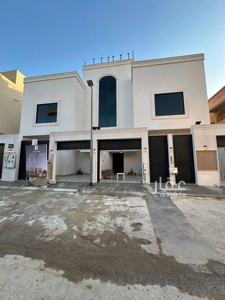 Floor for Sale in Riyadh Az Zahrah