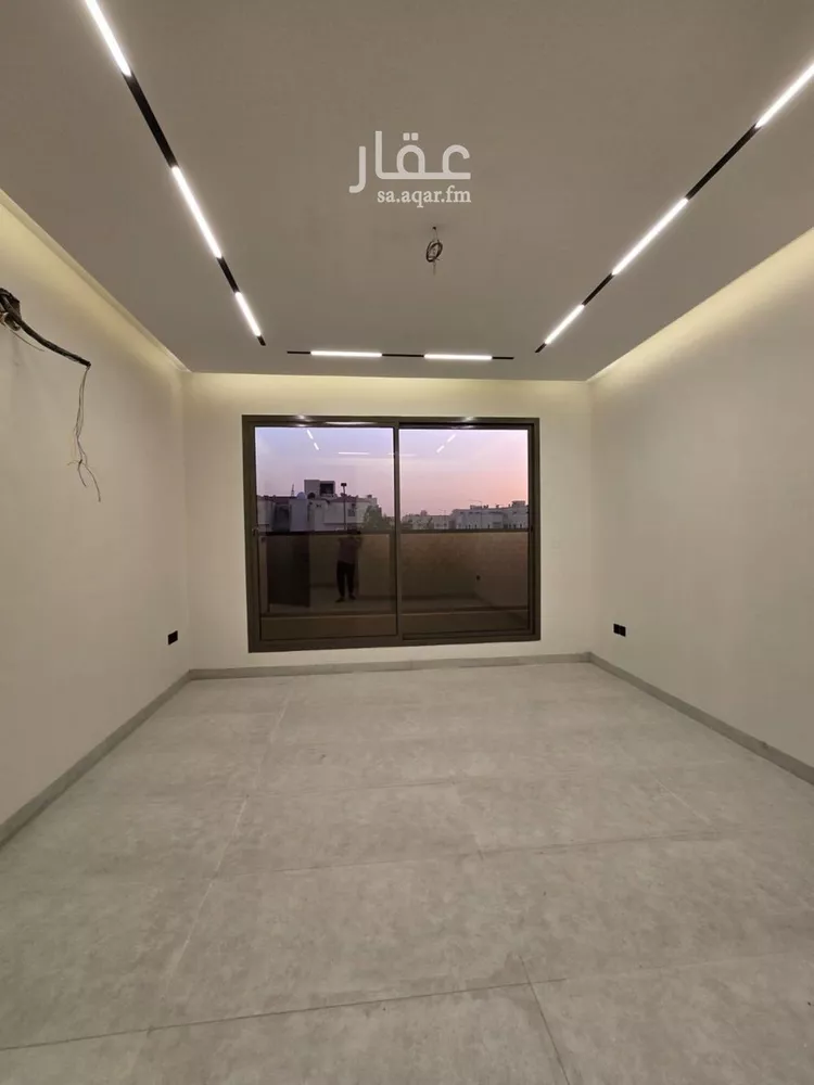 فيلا للبيع في شارع سليمان بن الأشعث, حي غرناطة, مدينة الرياض, منطقة الرياض صورة 3