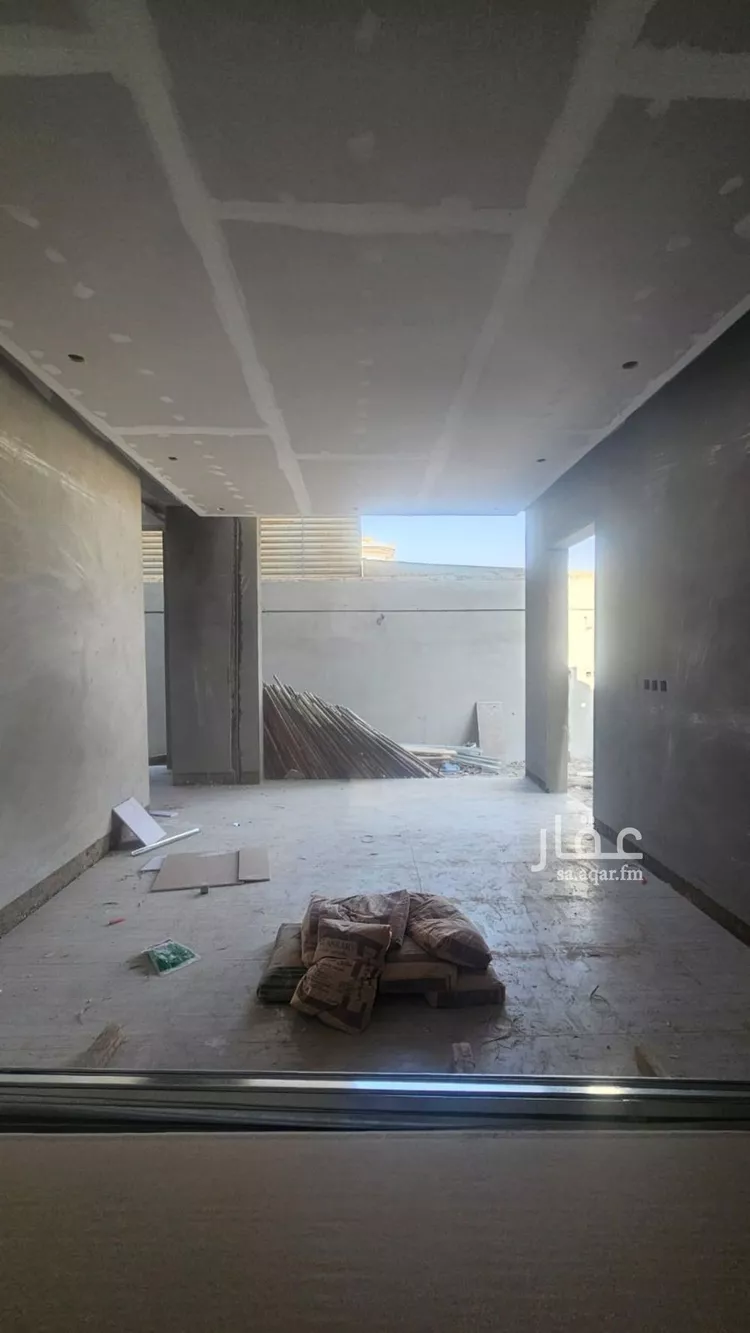 فيلا للبيع في شارع سليمان بن الأشعث, حي غرناطة, مدينة الرياض, منطقة الرياض صورة 2