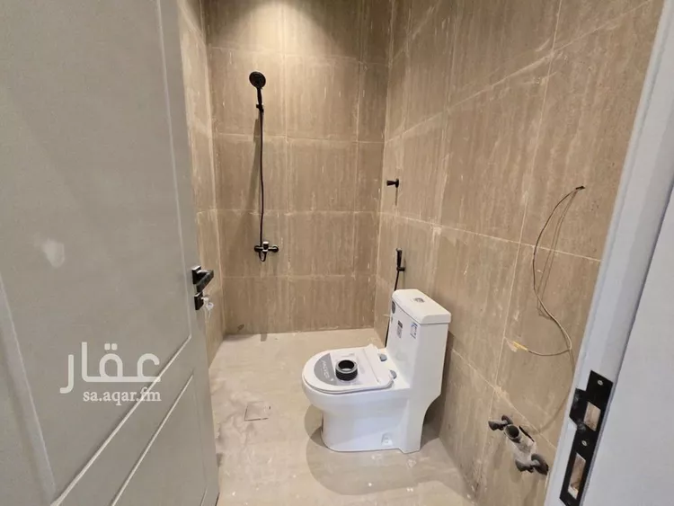 فيلا للبيع في شارع الشهاب النشوي, حي الملك فيصل, مدينة الرياض, منطقة الرياض صورة 3