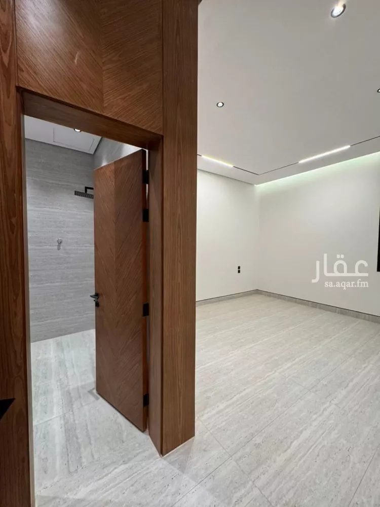 Floor for Sale in Riyadh An Narjis 8