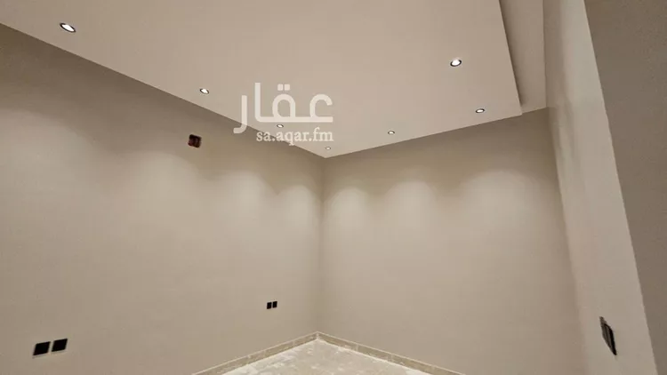 دور للبيع في شارع عبدالعزيز آل معمر, حي الملك فيصل, مدينة الرياض, منطقة الرياض صورة 4
