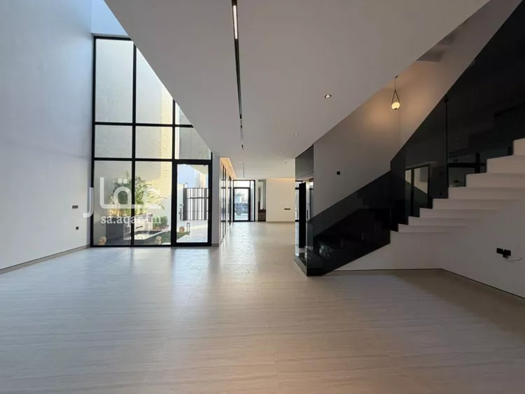 فيلا للبيع في شارع مساعد بن أحمد السديري, حي العارض, مدينة الرياض, منطقة الرياض صورة 4