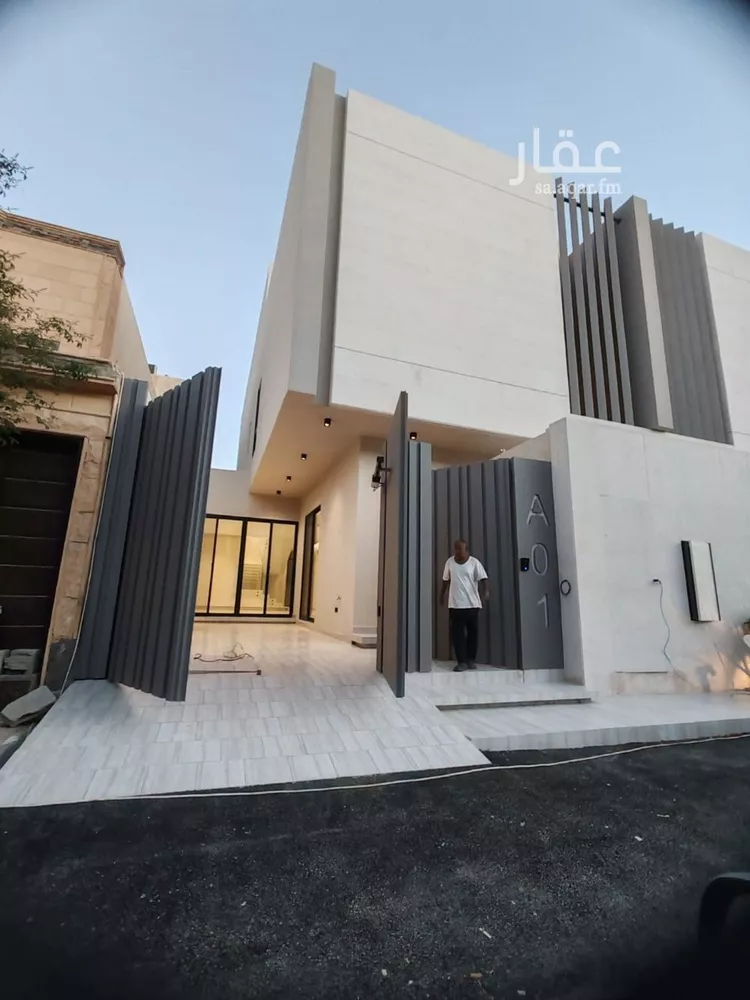 فيلا للبيع في شارع مساعد بن أحمد السديري, حي العارض, مدينة الرياض, منطقة الرياض