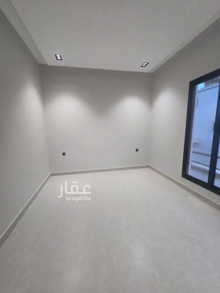 فيلا للبيع في شارع نويعمه, حي اليرموك, مدينة الرياض, منطقة الرياض صورة 5