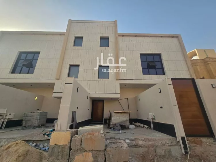 Floor for Sale in Riyadh Al Munsiyah