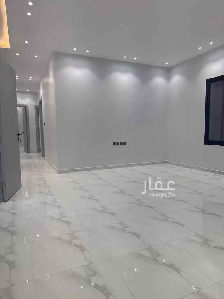 دور للبيع في شارع شاهين, حي العزيزية, مدينة الرياض, منطقة الرياض صورة 5