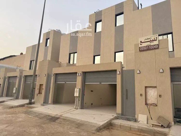 دور للبيع في شارع شاهين, حي العزيزية, مدينة الرياض, منطقة الرياض