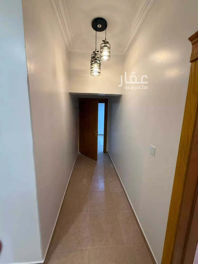 شقة للبيع في شارع الخزنة, حي إشبيلية, مدينة الرياض, منطقة الرياض صورة 3