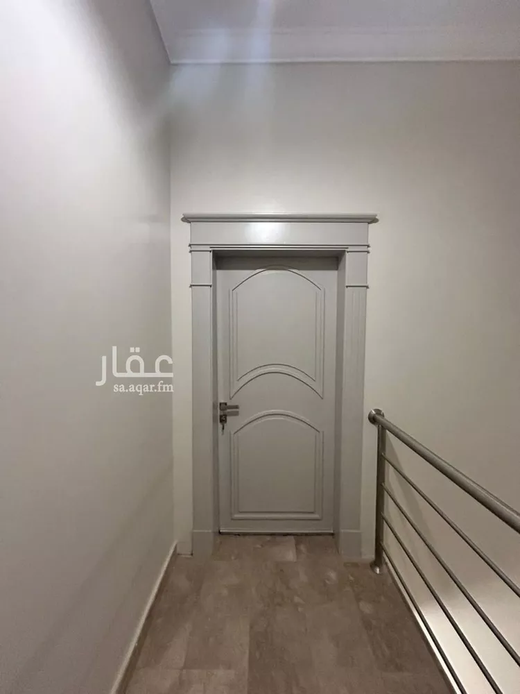 دور للإيجار في شارع رقم 422, حي الملقا, مدينة الرياض, منطقة الرياض صورة 2
