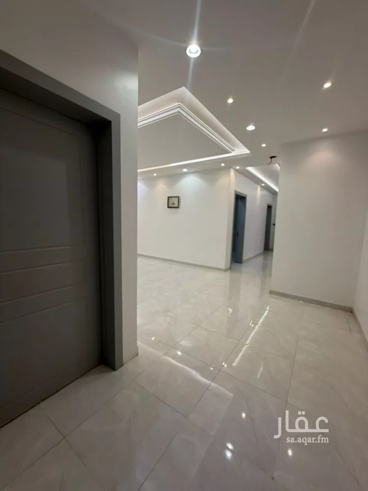 Floor for Rent in Riyadh Al Janadriyah