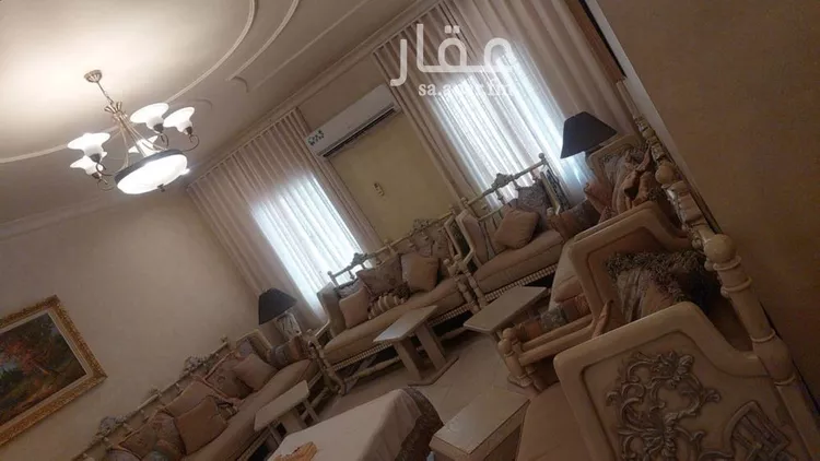 فيلا للبيع في شارع أسعد داغر, حي المروج, مدينة الرياض, منطقة الرياض صورة 4
