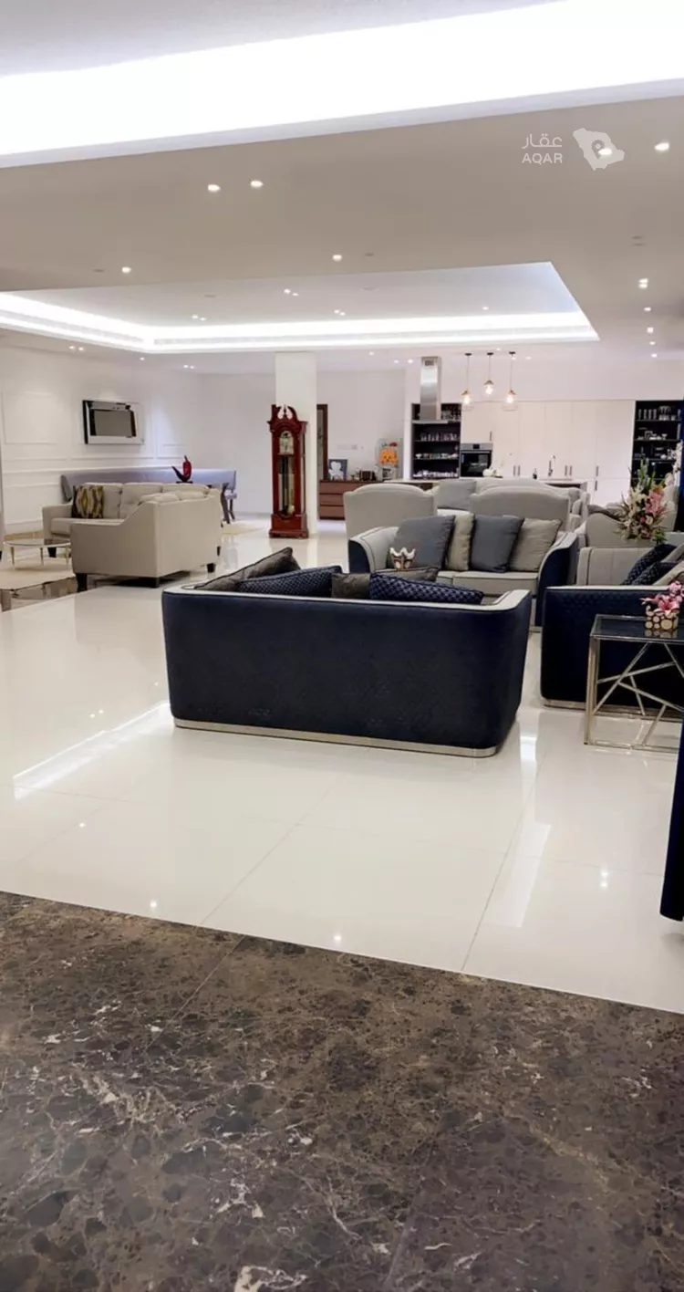 فيلا للبيع في شارع حسين بن حسن, حي النزهة, مدينة الرياض, منطقة الرياض 5