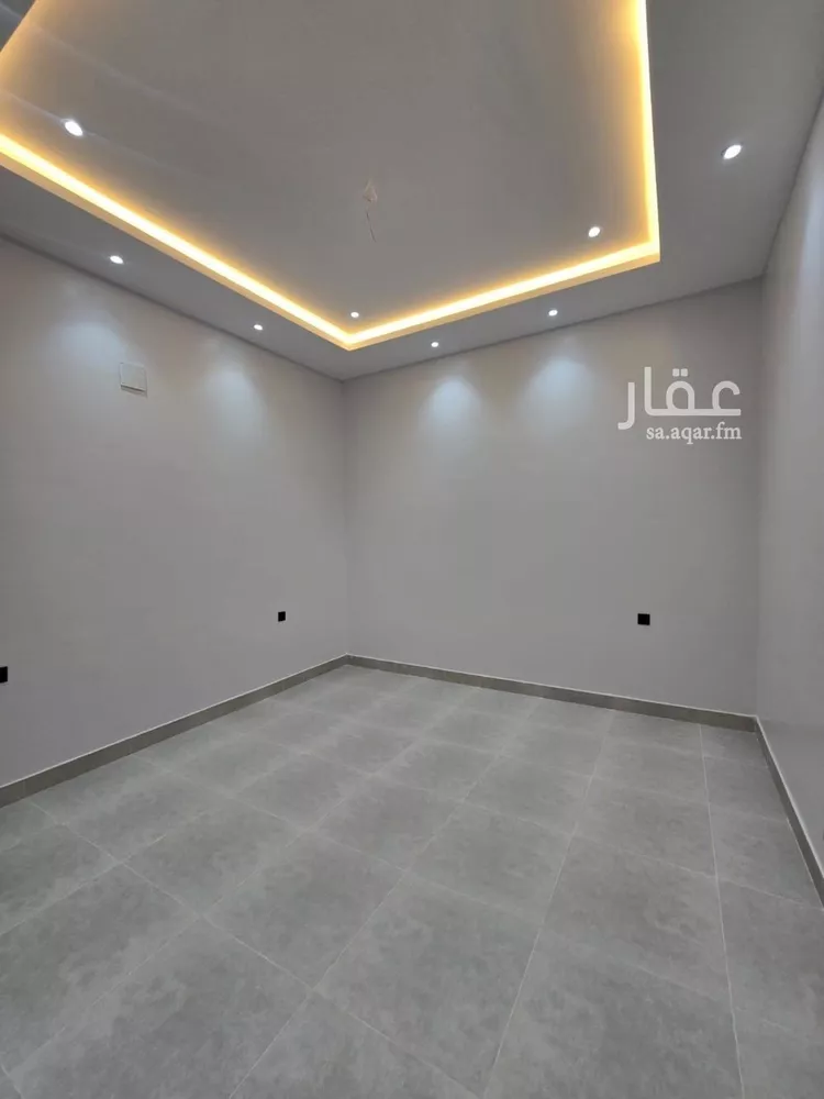 Floor for Sale in Riyadh Tuwaiq 16