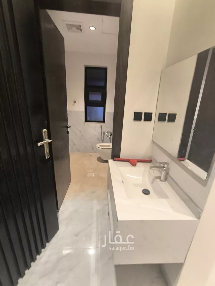 Floor for Sale in Riyadh Tuwaiq صورة 4