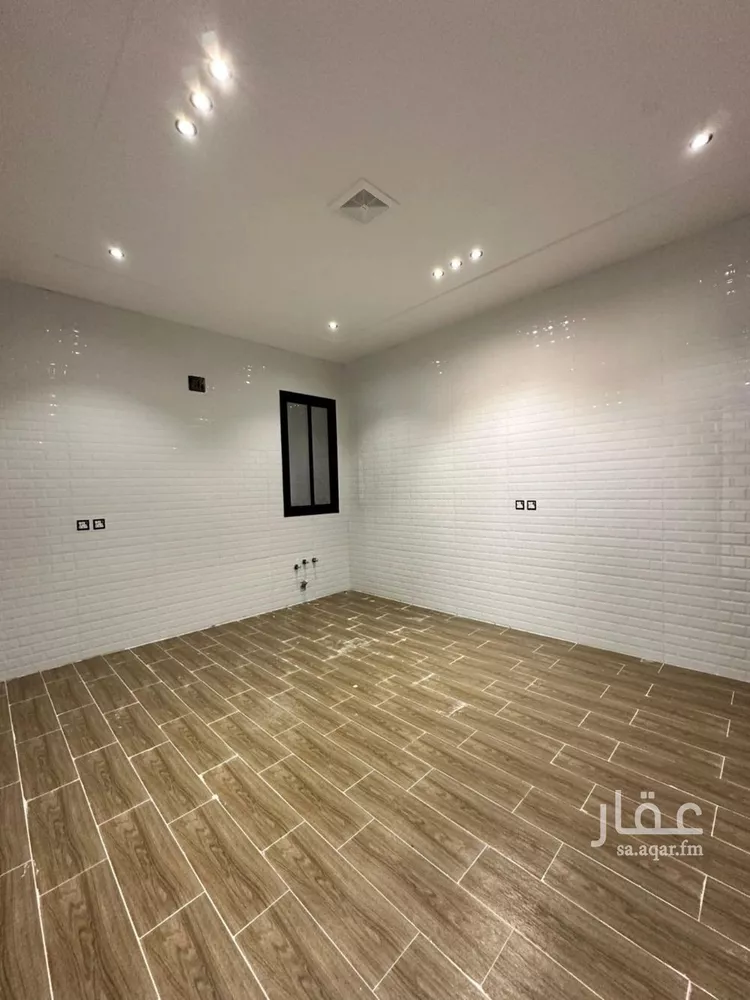 دور للبيع في شارع حمزة بن عبدالمطلب, حي الحزم, مدينة الرياض, منطقة الرياض صورة 3