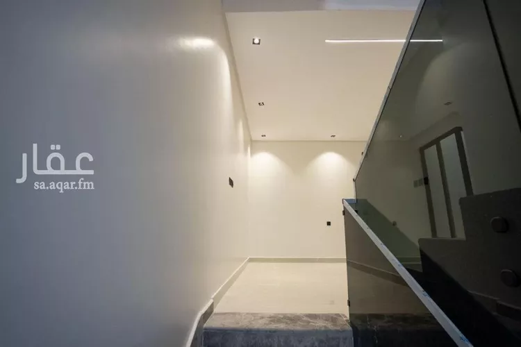 Villa for Sale in Riyadh Tuwaiq 14