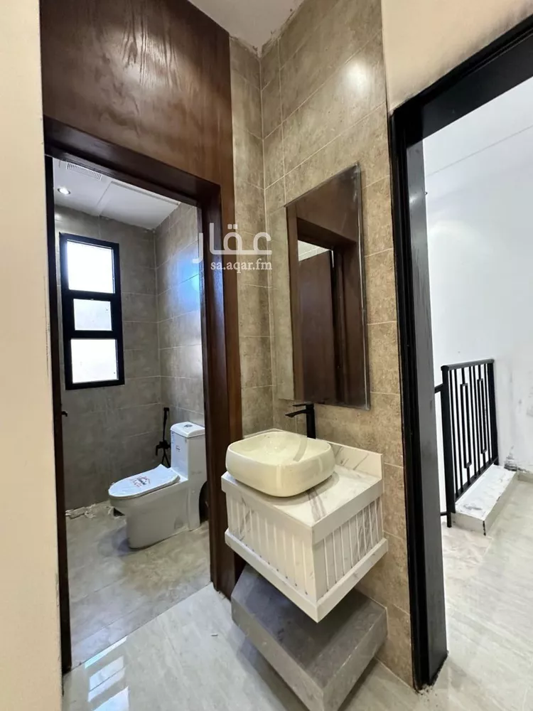 دور للبيع في شارع حمزة بن عبدالمطلب, حي الحزم, مدينة الرياض, منطقة الرياض صورة 2
