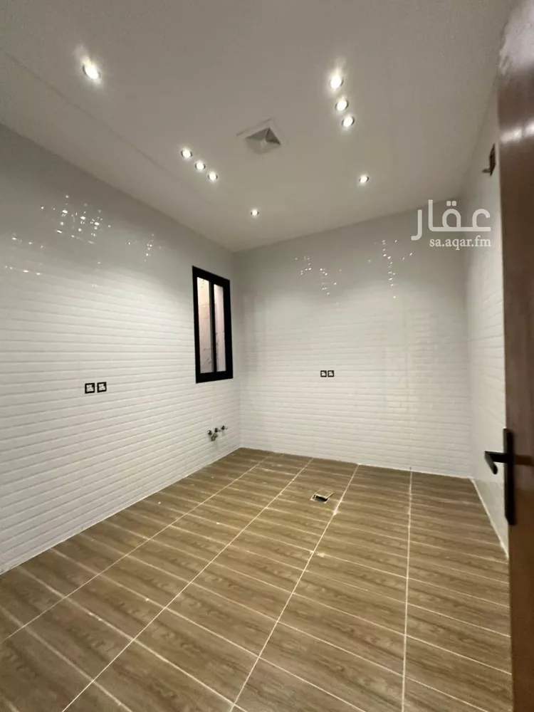 دور للبيع في شارع حمزة بن عبدالمطلب, حي الحزم, مدينة الرياض, منطقة الرياض صورة 5