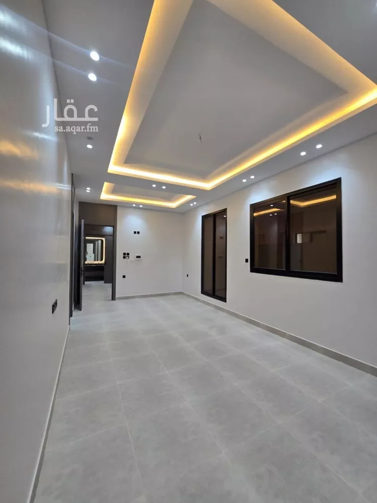 Floor for Sale in Riyadh Tuwaiq 8
