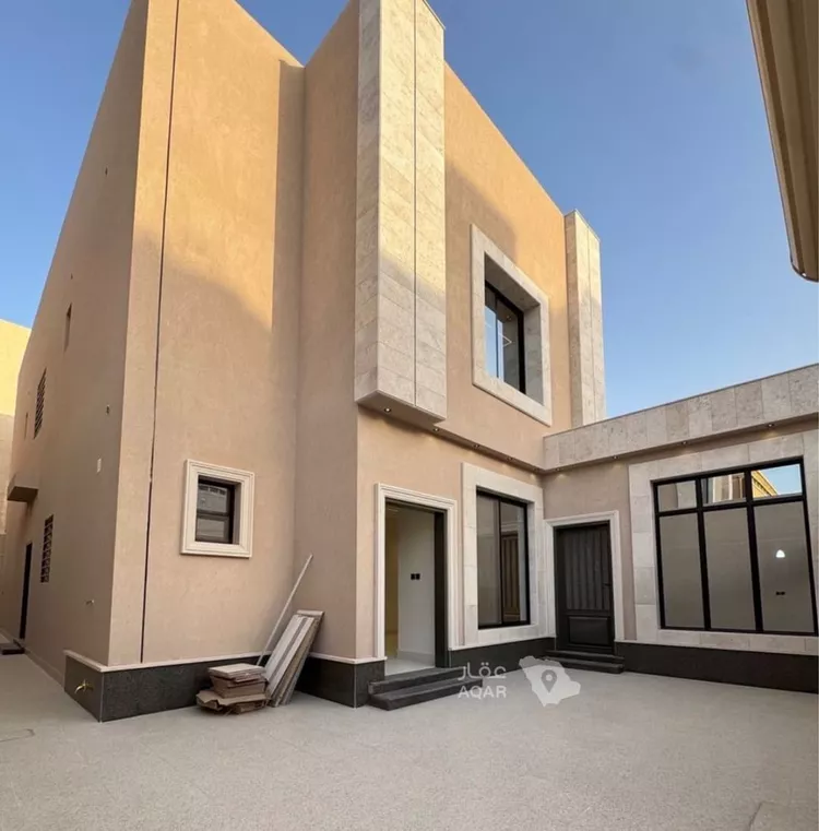 فيلا للبيع في شارع أبي الحسن الفصيحي ، حي الصفوة الثاني ، الخرج ، الخرج 2
