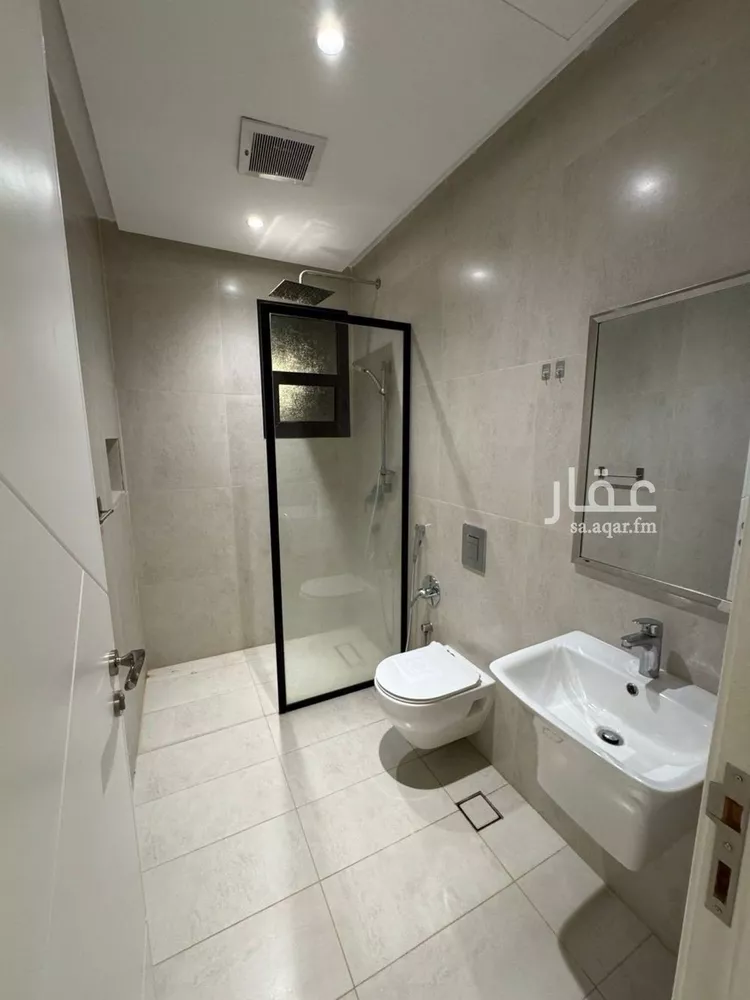 شقة للبيع في شارع احمد بن سعيد ابن الهندي, حي العارض, مدينة الرياض, منطقة الرياض صورة 3