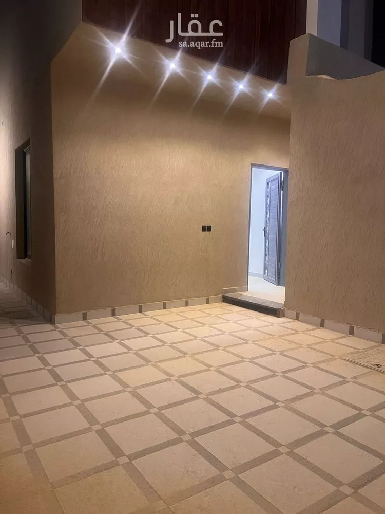 دور للبيع في شارع محمد بن شقران, حي طويق, مدينة الرياض, منطقة الرياض