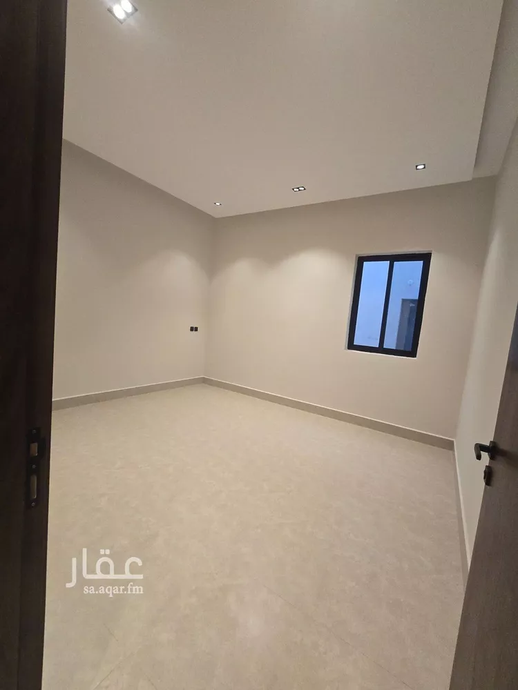 Building for Rent in Riyadh Al Arid