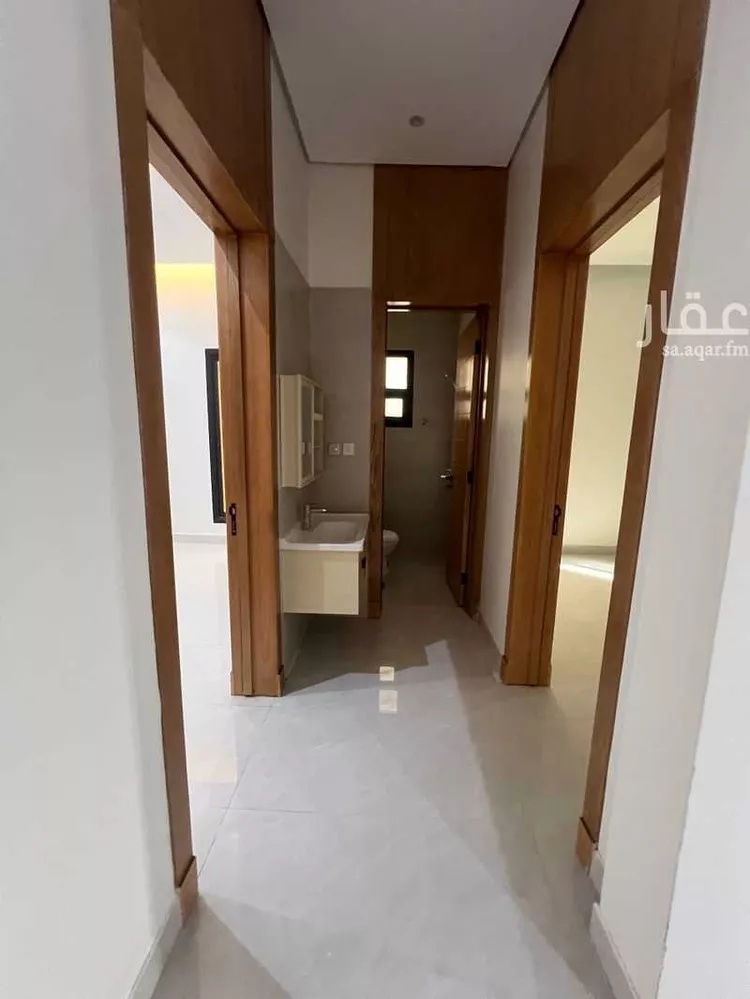 Floor for Sale in Riyadh Al Qadisiyah صورة 2