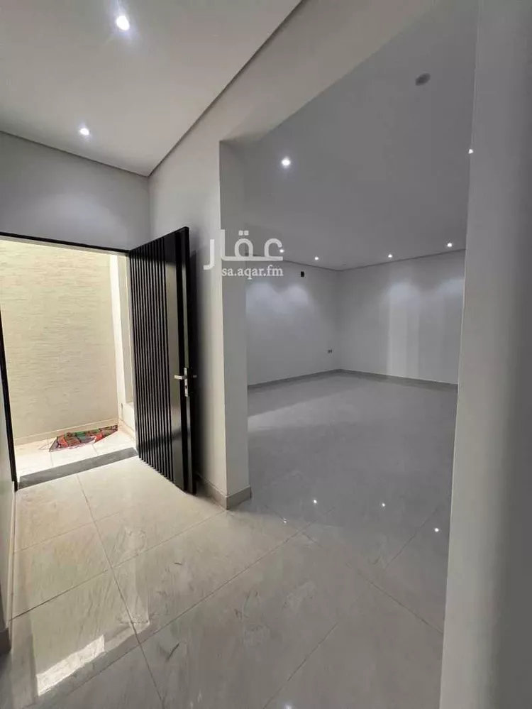 Floor for Sale in Riyadh Al Qadisiyah