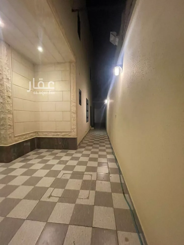 فيلا للبيع في شارع عبدالرحمن أبي الفضل, حي القيروان, مدينة الرياض, منطقة الرياض صورة 2