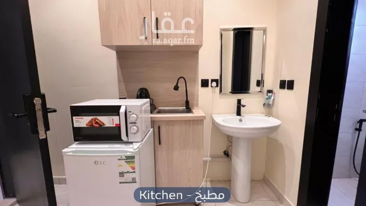 شقة للإيجار في شارع الأمير عبدالله بن سعود بن عبدالله صنيت, حي الصحافة, مدينة الرياض, منطقة الرياض صورة 4