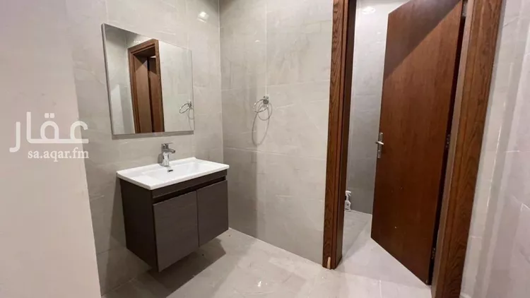 شقة للإيجار في شارع طريق الامام سعود بن فيصل, حي الملقا, مدينة الرياض, منطقة الرياض صورة 5