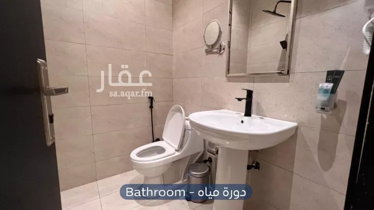 شقة للإيجار في شارع الأمير عبدالله بن سعود بن عبدالله صنيت, حي الصحافة, مدينة الرياض, منطقة الرياض صورة 4