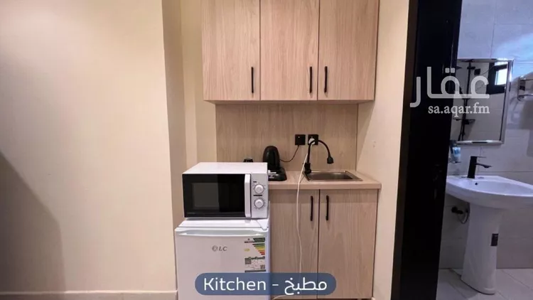 شقة للإيجار في شارع الأمير عبدالله بن سعود بن عبدالله صنيت, حي الصحافة, مدينة الرياض, منطقة الرياض صورة 5