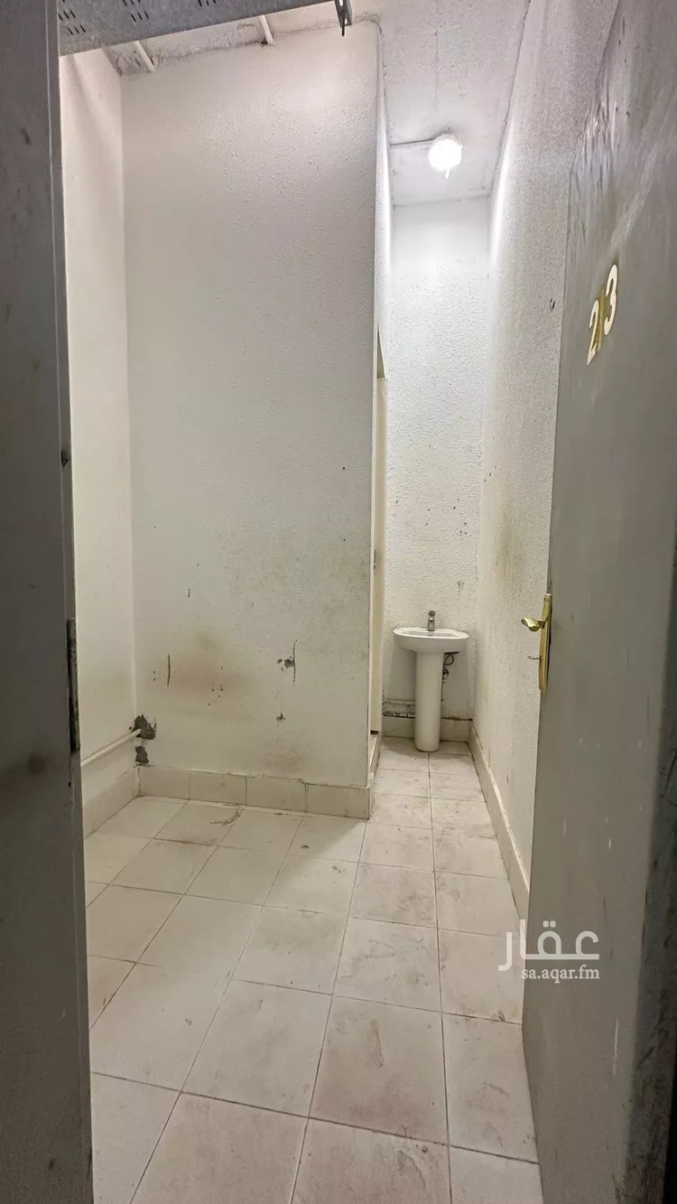 غرفة للإيجار في شارع دباس بن راشد, حي قرطبة, مدينة الرياض, منطقة الرياض صورة 3