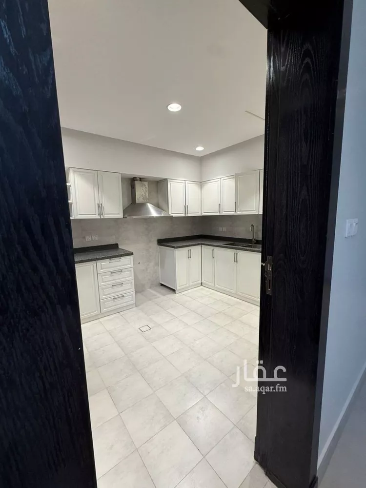 شقة للإيجار في شارع أبي بكر بن محمد أبي الخير, حي القيروان, مدينة الرياض, منطقة الرياض