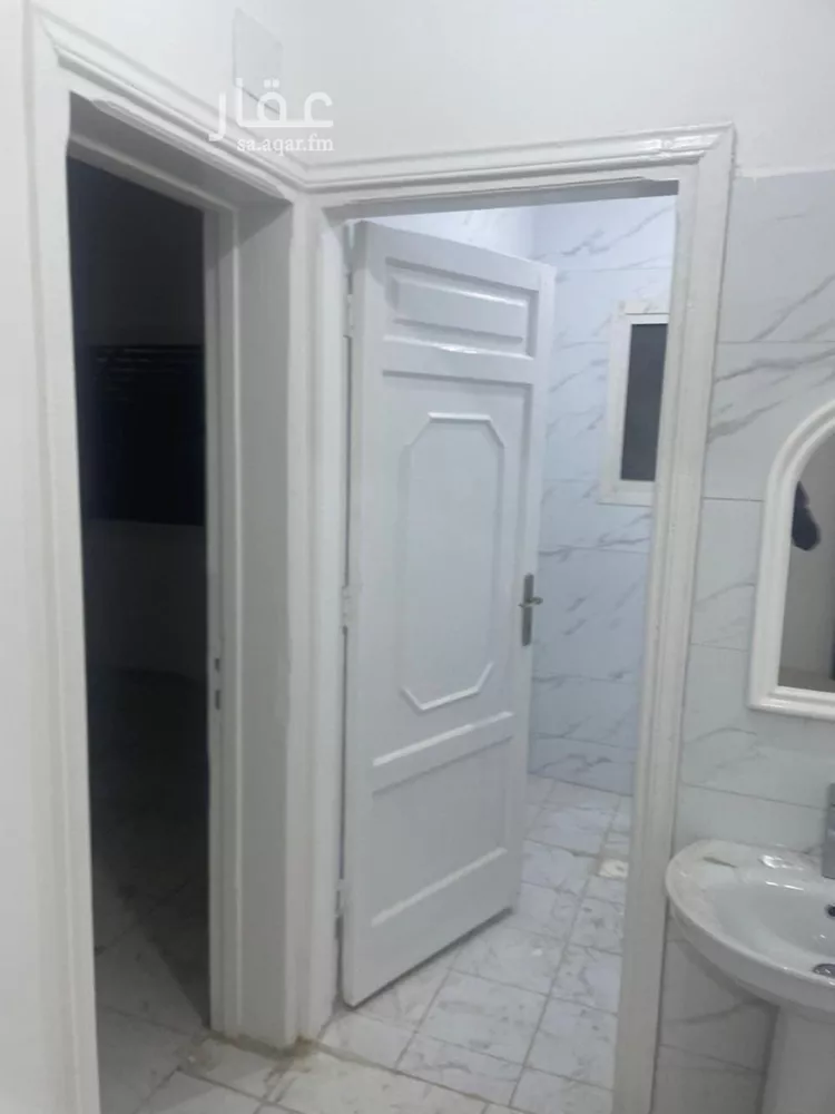 عمارة للإيجار في شارع فهد بن زعير, حي الزهراء, مدينة جدة, منطقة مكة المكرمة صورة 5