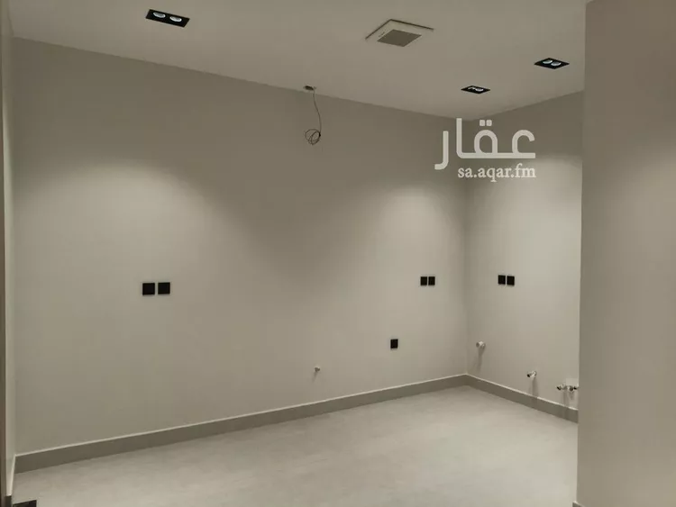 دور للبيع في شارع ابن اللبودي, حي السويدي, مدينة الرياض, منطقة الرياض 10