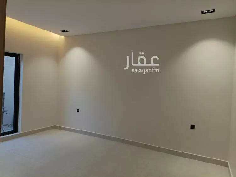 دور للبيع في شارع ابن اللبودي, حي السويدي, مدينة الرياض, منطقة الرياض 7